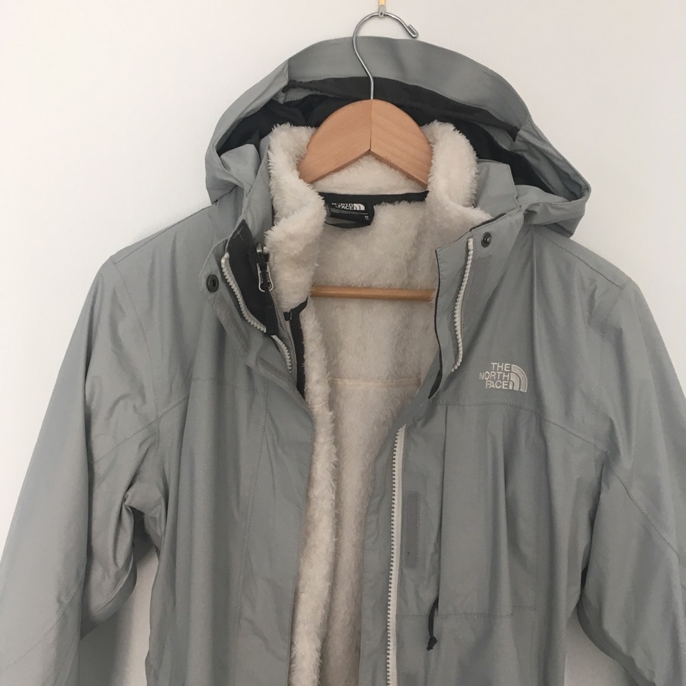 North Face 3 in 1 ski/snow jacket - Picture 3 of 7